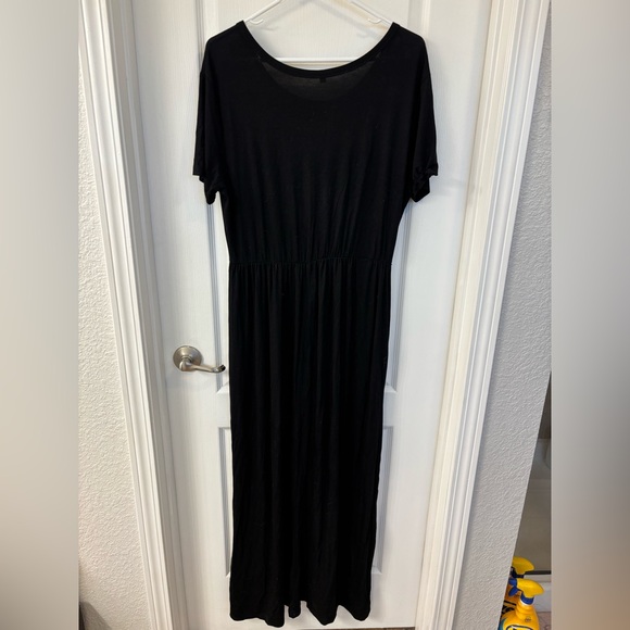 Women’s Unbranded Long, Solid Black SS Dress Size XL - Picture 3 of 3